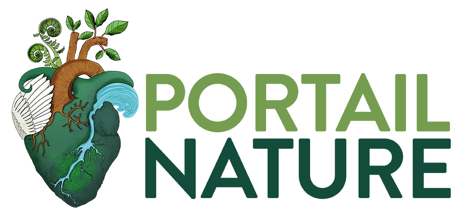 Logo complet du site Portail Nature. Une illustration d'un coeur forestier